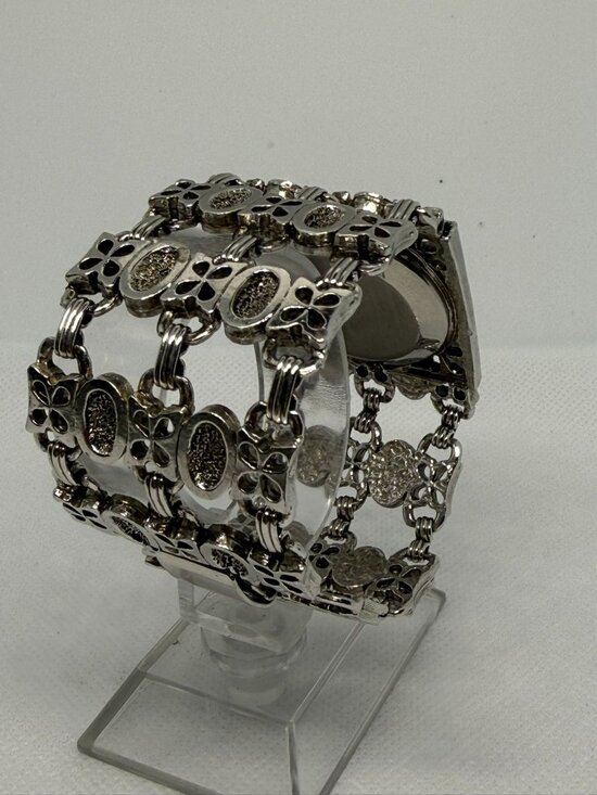 Vintage Le Monde Wind Up Watch Silver Tone Filigree Bracelet Mechanical Wristwat main image 3